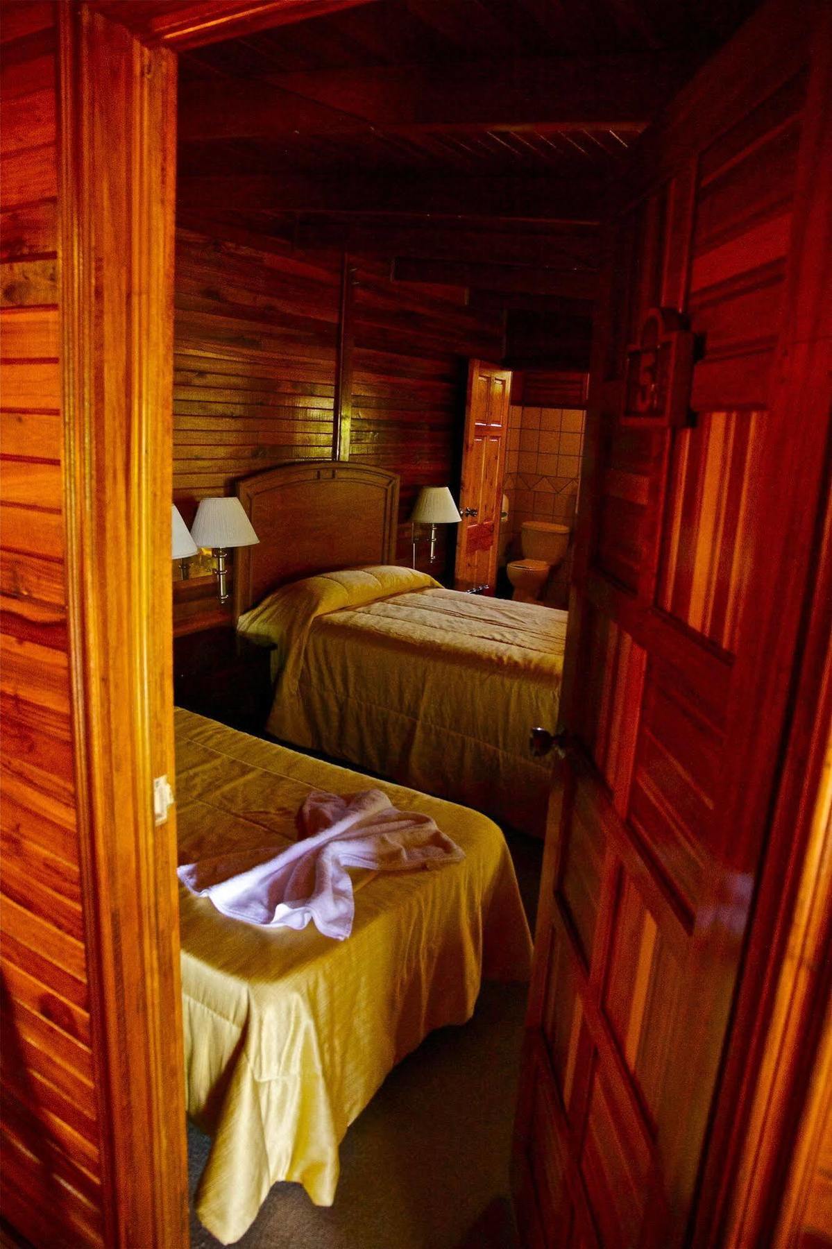Santa Elena Lodge Cuajiniquil Экстерьер фото