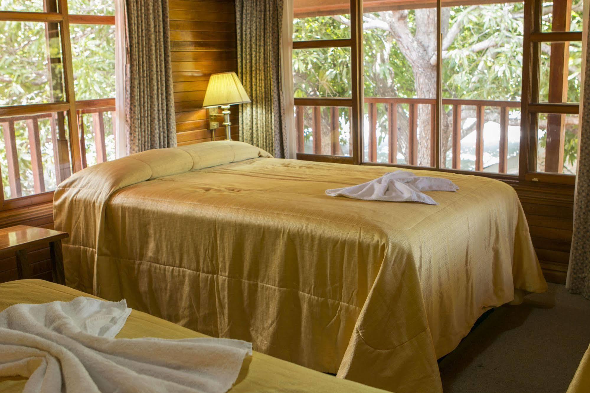 Santa Elena Lodge Cuajiniquil Экстерьер фото